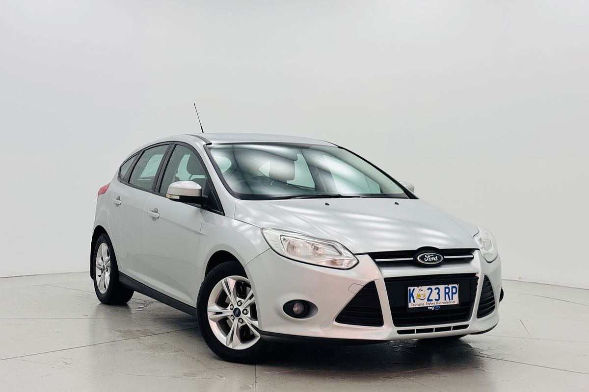 2011 Ford FOCUS TREND 5 SP MANUAL 5D HATCHBACK 4CYL 