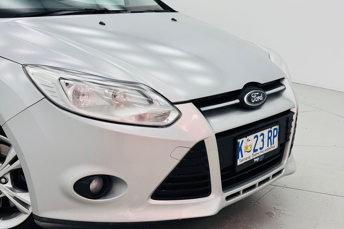 2011 Ford FOCUS TREND 5 SP MANUAL 5D HATCHBACK 4CYL 