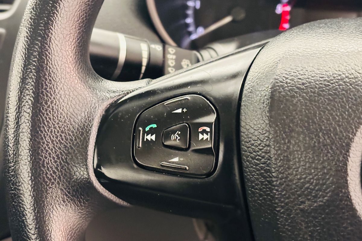 2015 Mazda BT-50 R 6M 3.2L SINGLE C/CH XT 4X2