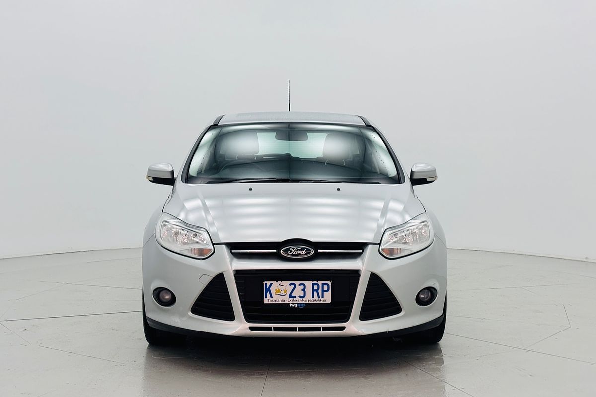 2011 Ford FOCUS TREND 5 SP MANUAL 5D HATCHBACK 4CYL 