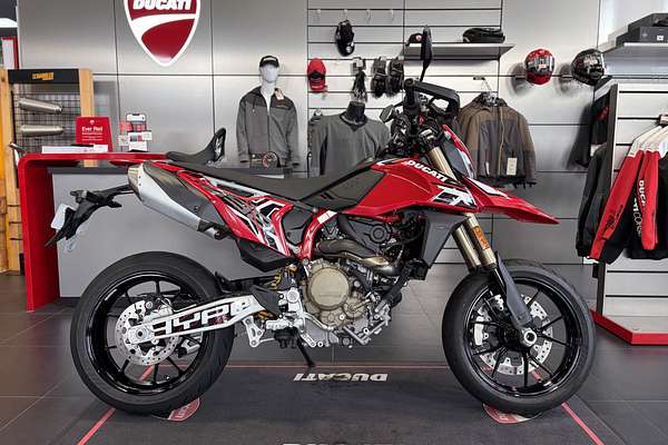 2024 Ducati HYPERMOTARD 698