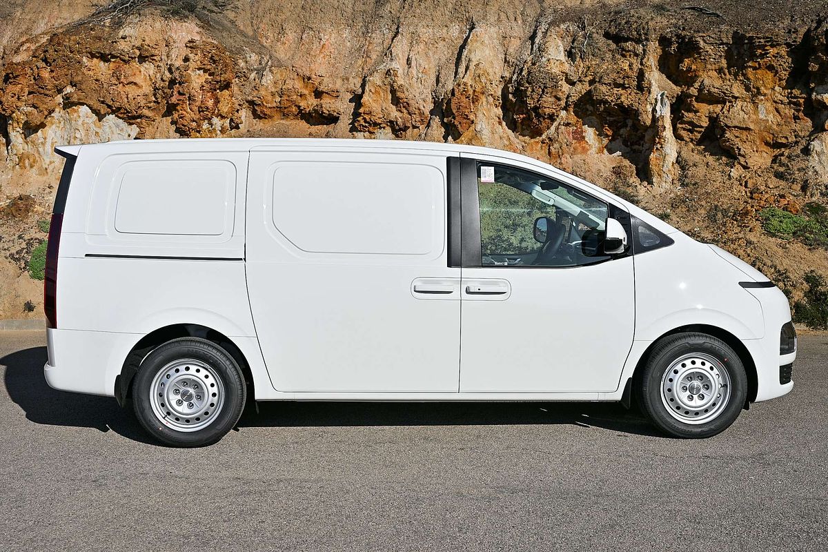 2026 Hyundai STARIA LOAD US4.V4
