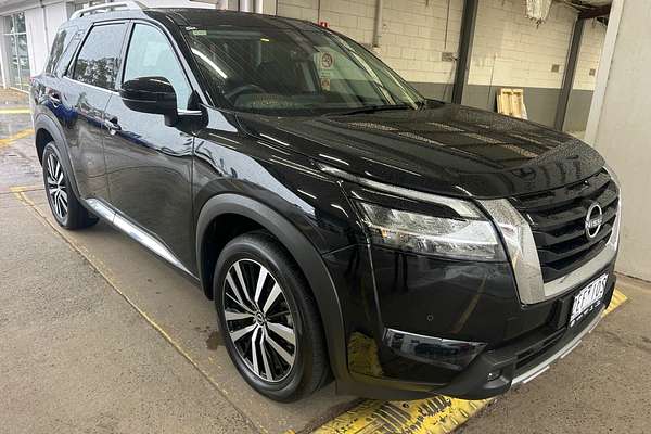 2023 Nissan Pathfinder Ti-L R53