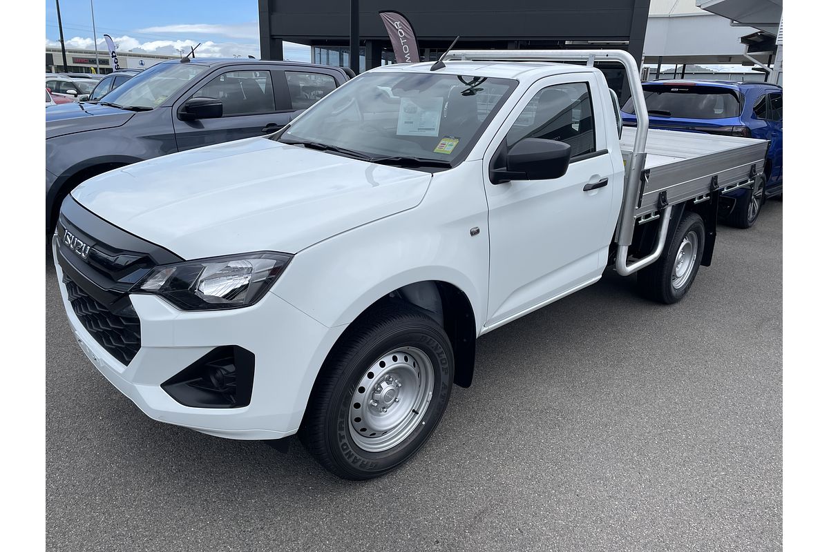 2026 Isuzu D-MAX SX High Ride Rear Wheel Drive