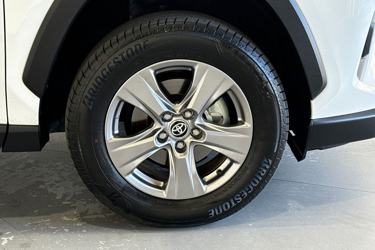 2025 Toyota RAV4 GX AXAH52R