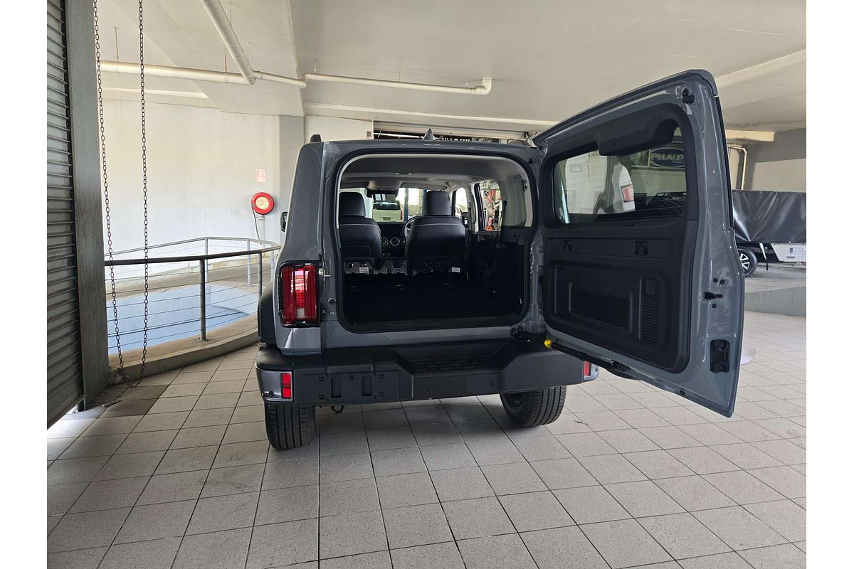 TANK 300 ULTRA DIESEL 4X4 (3.0T towing)