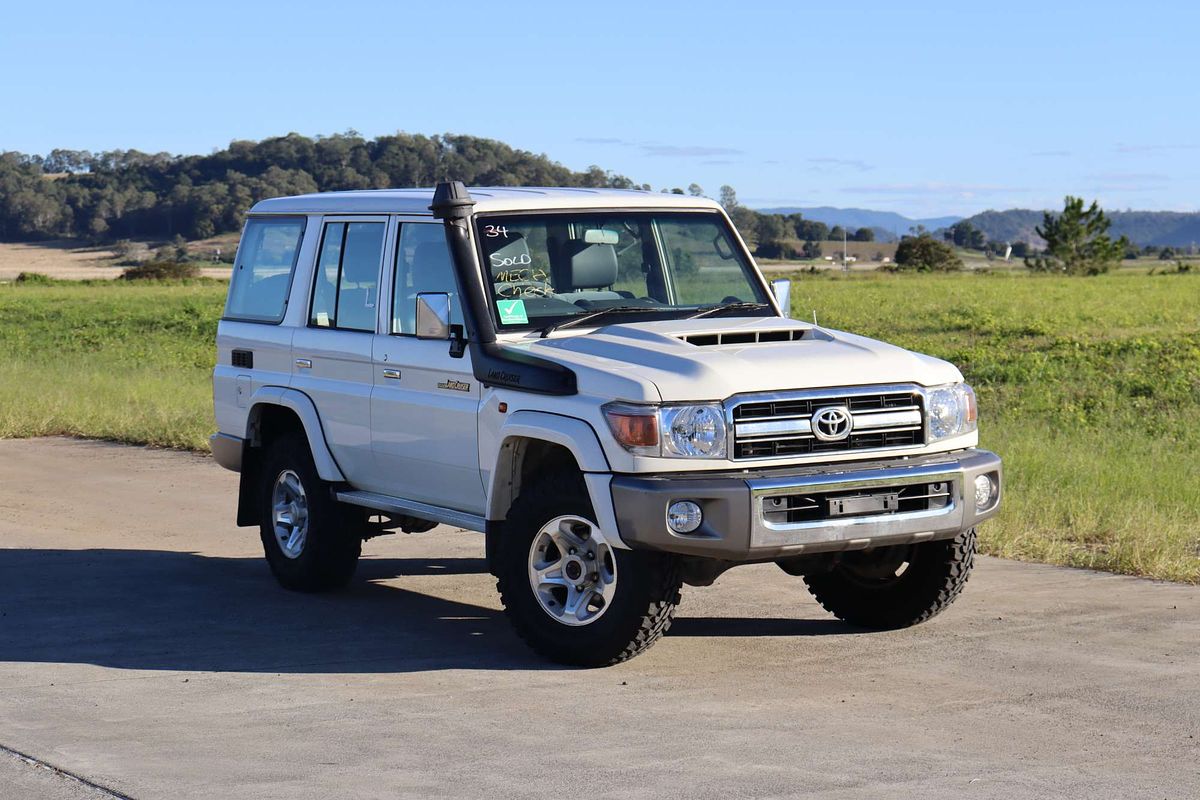 2019 Toyota Landcruiser GXL VDJ76R