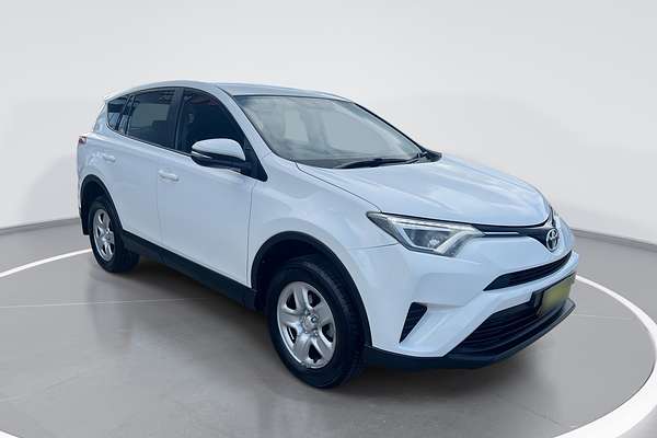 2017 Toyota RAV4 GX ZSA42R