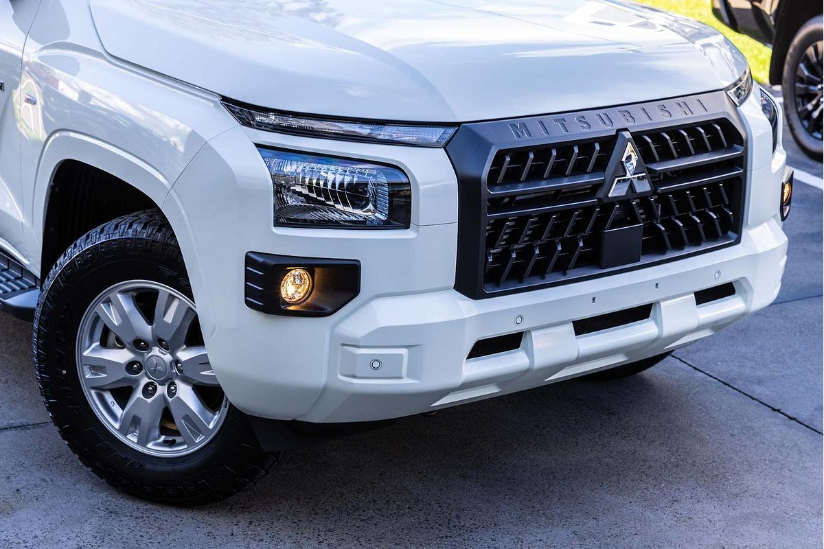 2026 Mitsubishi Triton GLX+ MV 4X4
