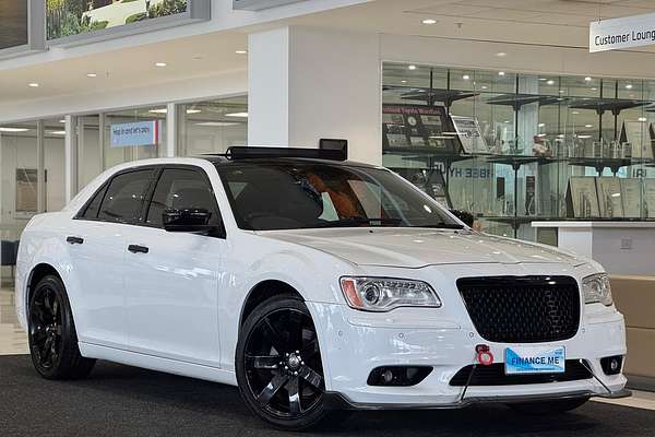 2013 Chrysler 300 C LX