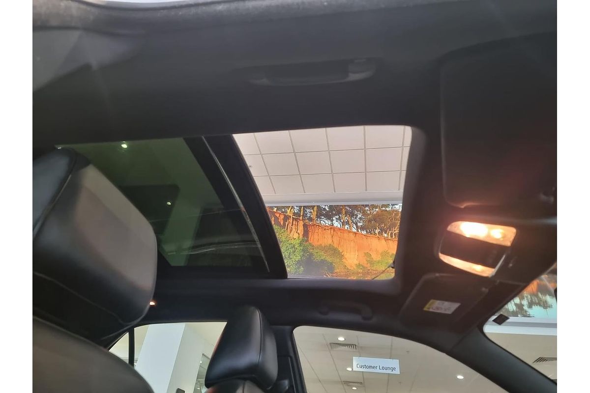 2013 Chrysler 300 C LX
