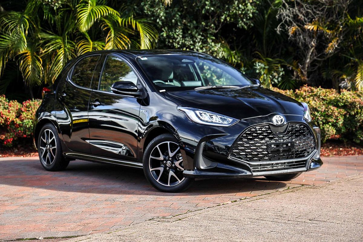 2025 Toyota Yaris ZR Hybrid MXPH10R