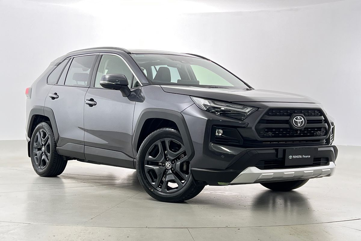 2023 Toyota RAV4 Edge
