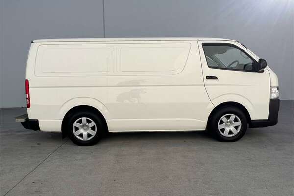2016 Toyota HIACE LWB KDH201R MY16