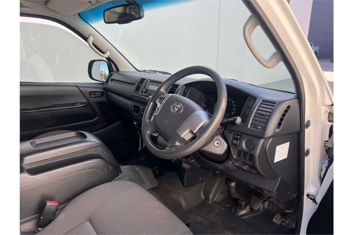 2016 Toyota HIACE LWB KDH201R MY16