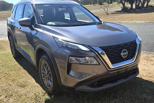 2024 Nissan X-TRAIL ST T33