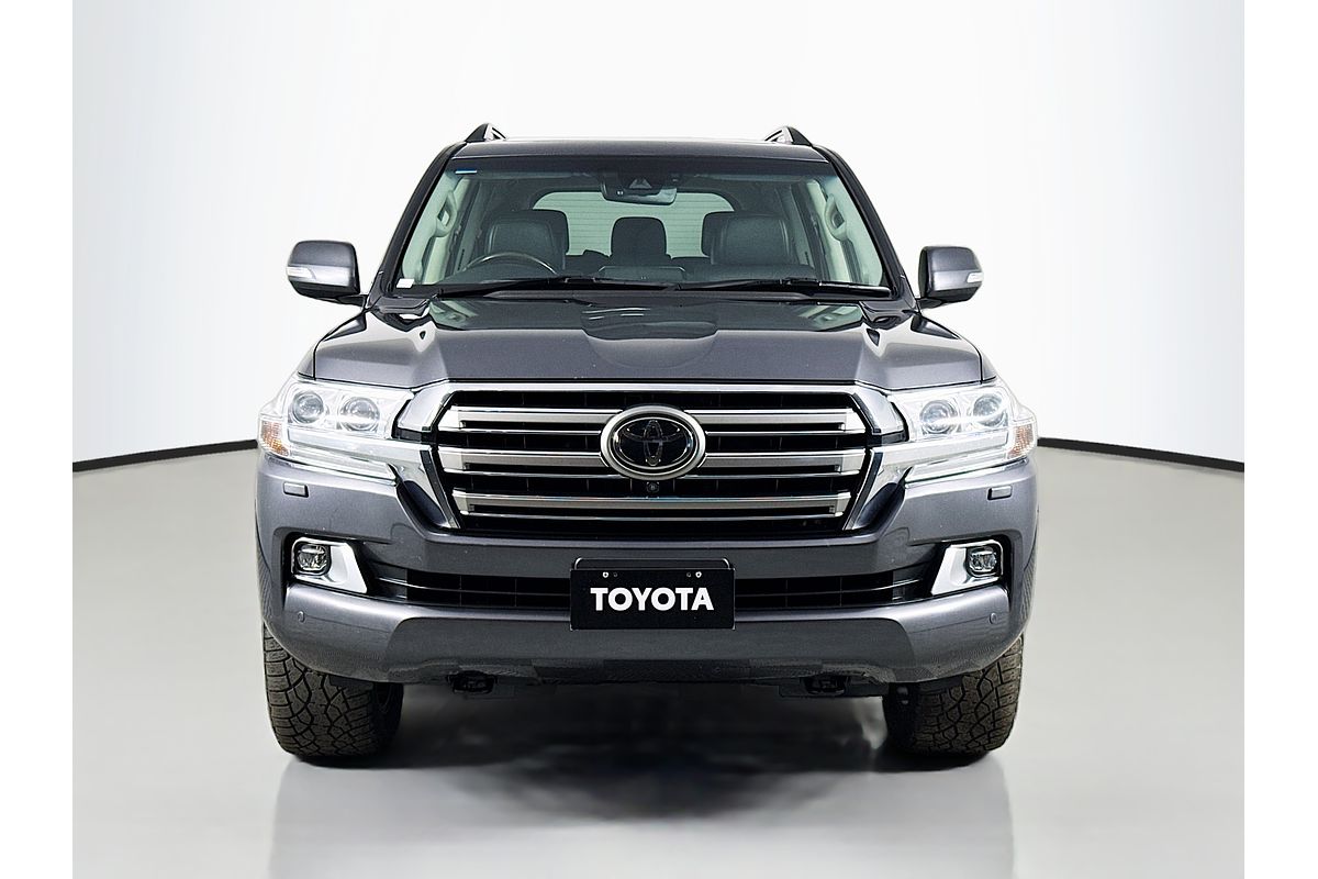 2021 Toyota Landcruiser Sahara VDJ200R