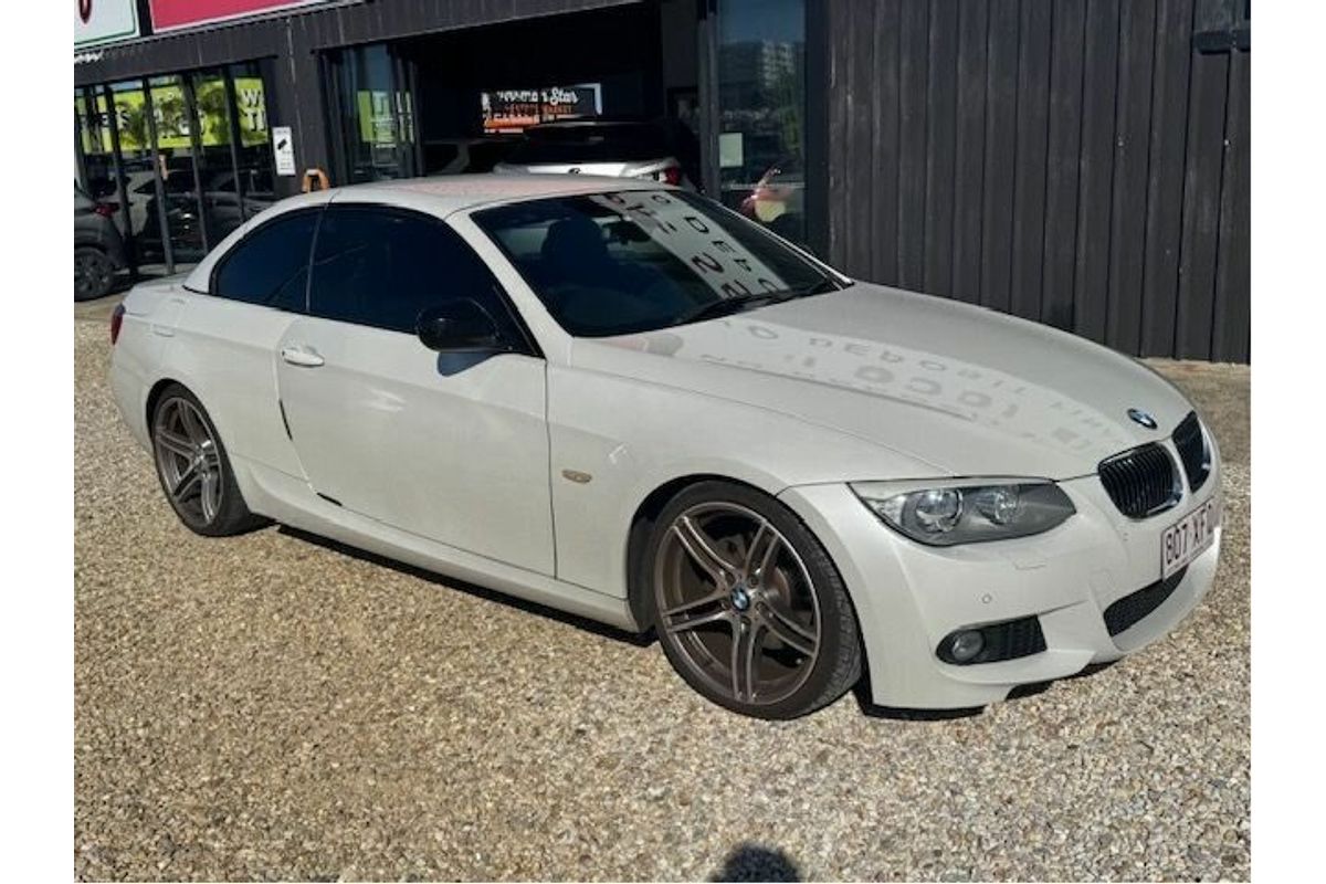 2013 BMW 3 Series 320d E93