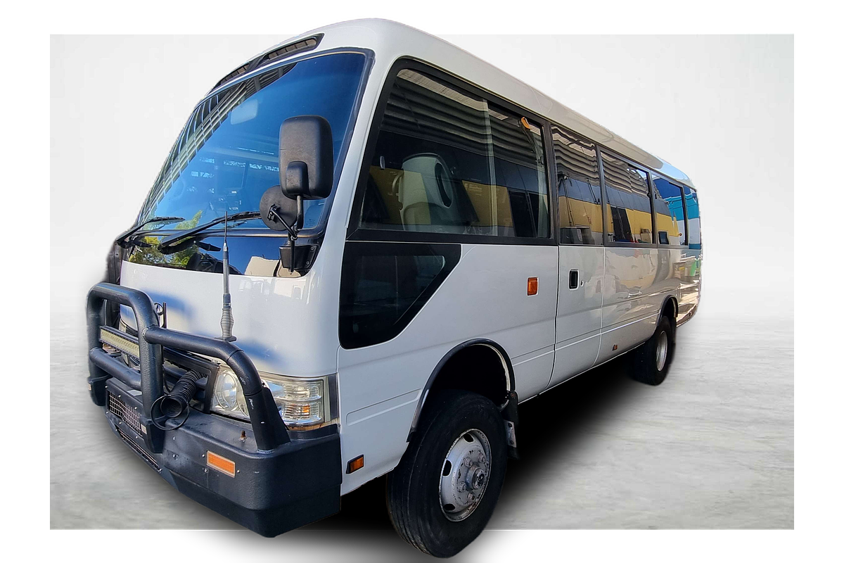 2015 Toyota Coaster Deluxe XZB50R