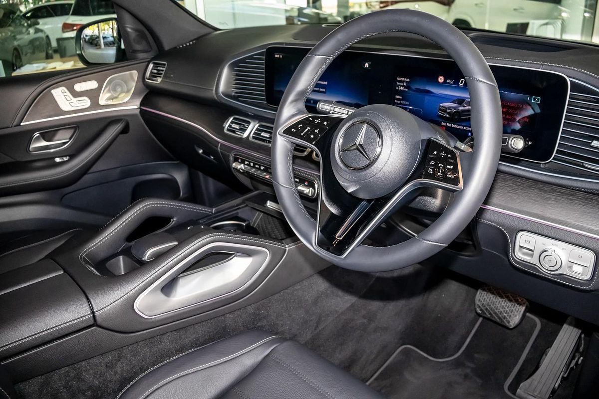 V167 805+055MY GLE300 d Editio n 7 WAG 9G 9sp