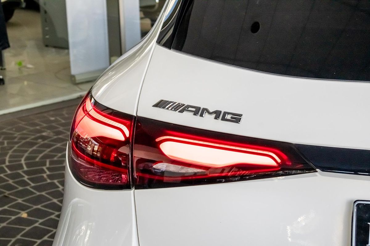 X254 805+055MY GLC43 AMG WAG S SM 9sp 2.0T/10k