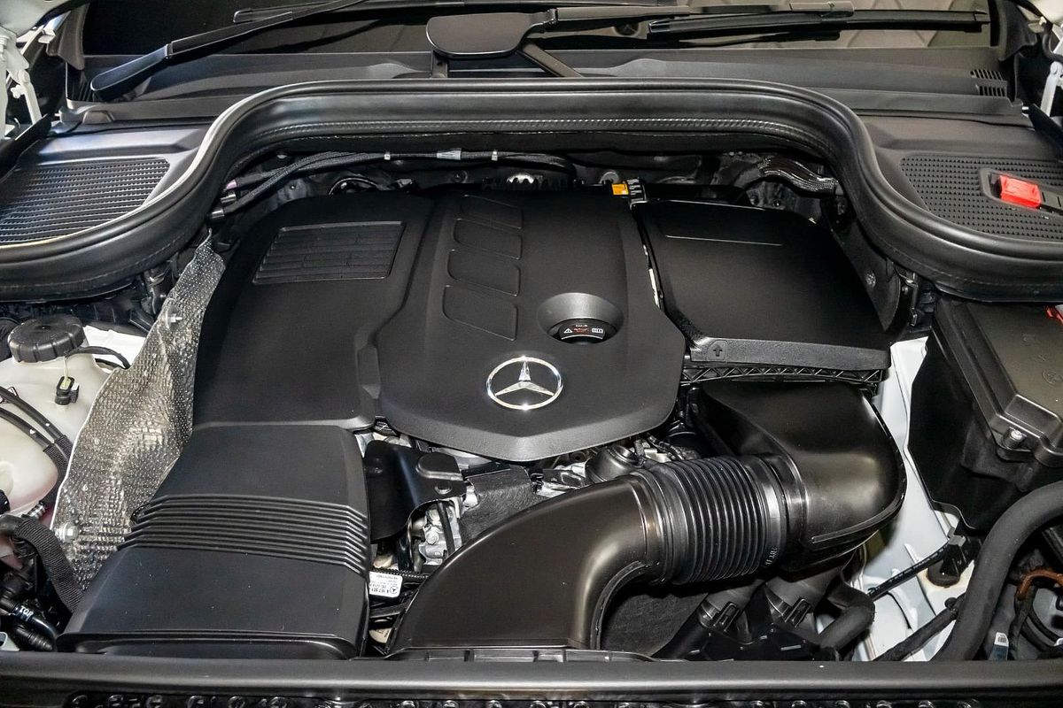 V167 805+055MY GLE300 d Editio n 7 WAG 9G 9sp