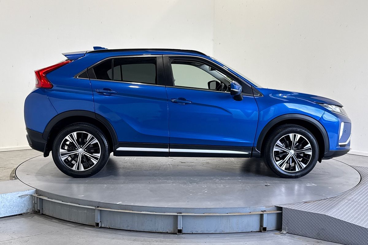 2018 Mitsubishi Eclipse Cross LS (2WD) YA