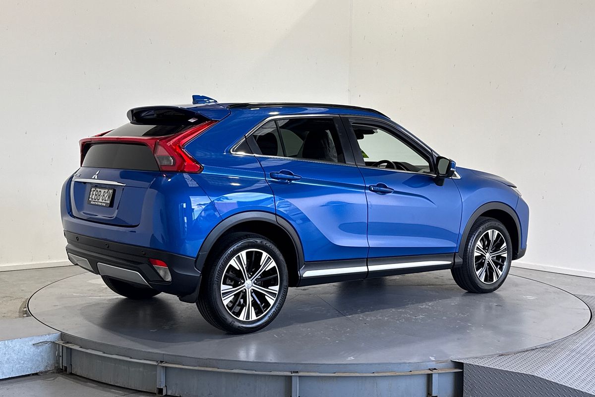 2018 Mitsubishi Eclipse Cross LS (2WD) YA