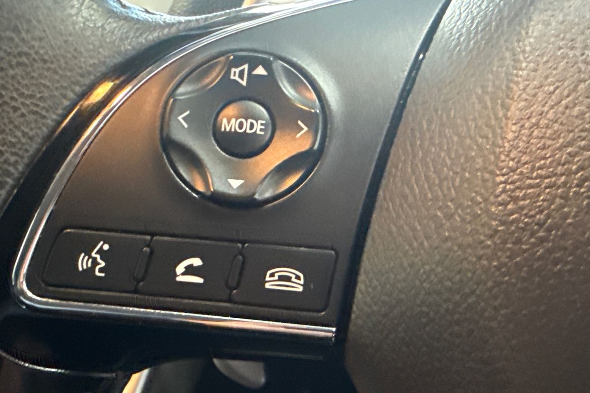 2018 Mitsubishi Eclipse Cross LS (2WD) YA