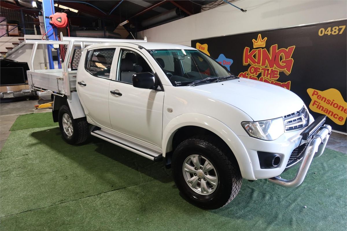 2013 Mitsubishi Triton GLX MN 4X4