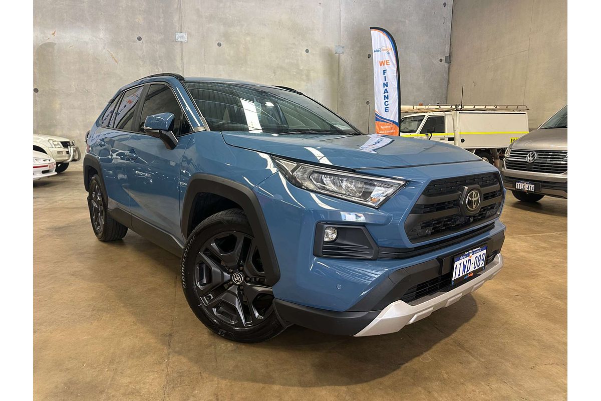 2022 Toyota RAV4 Edge AXAA54R