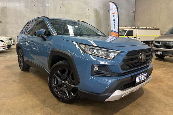 2022 Toyota RAV4 Edge AXAA54R