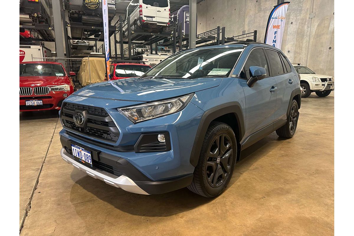 2022 Toyota RAV4 Edge AXAA54R