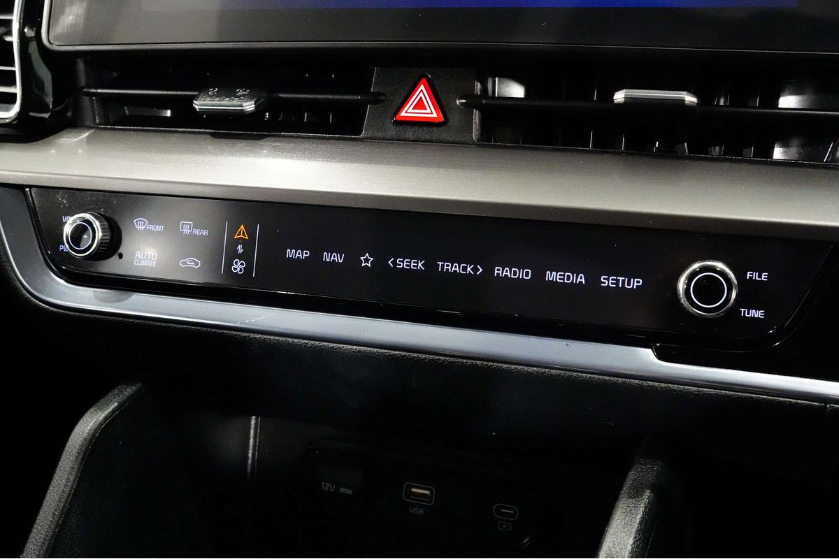 2022 Kia Sportage SX NQ5