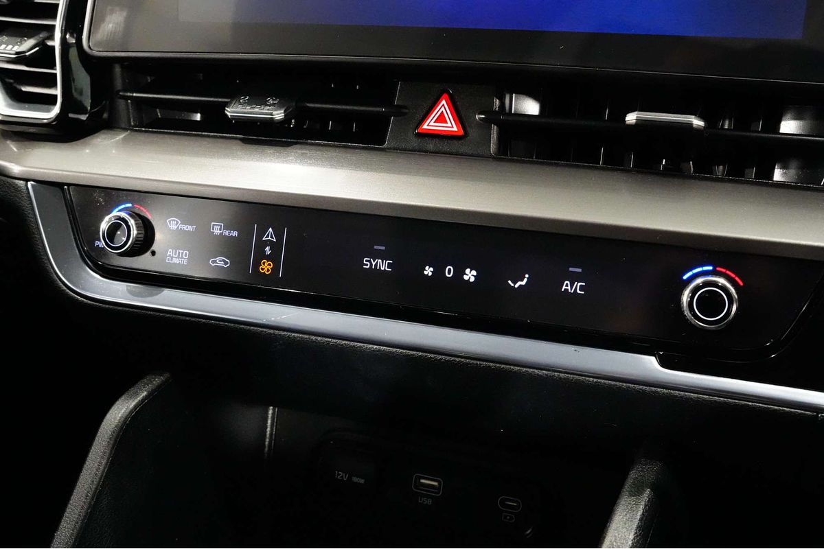 2022 Kia Sportage SX NQ5