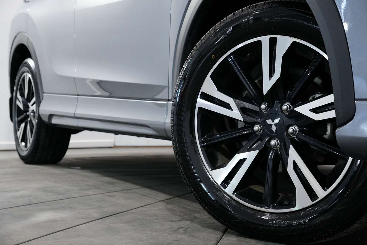 2022 Mitsubishi Eclipse Cross Exceed YB
