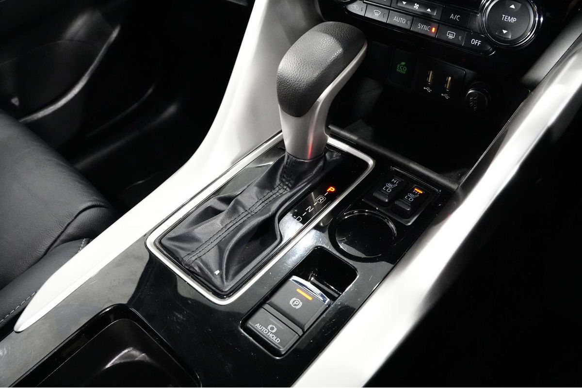 2022 Mitsubishi Eclipse Cross Exceed YB