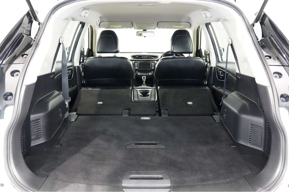 2021 Nissan X-TRAIL ST-L T32