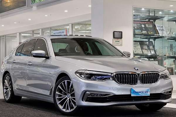 2017 BMW 5 Series 530i Luxury Line G30