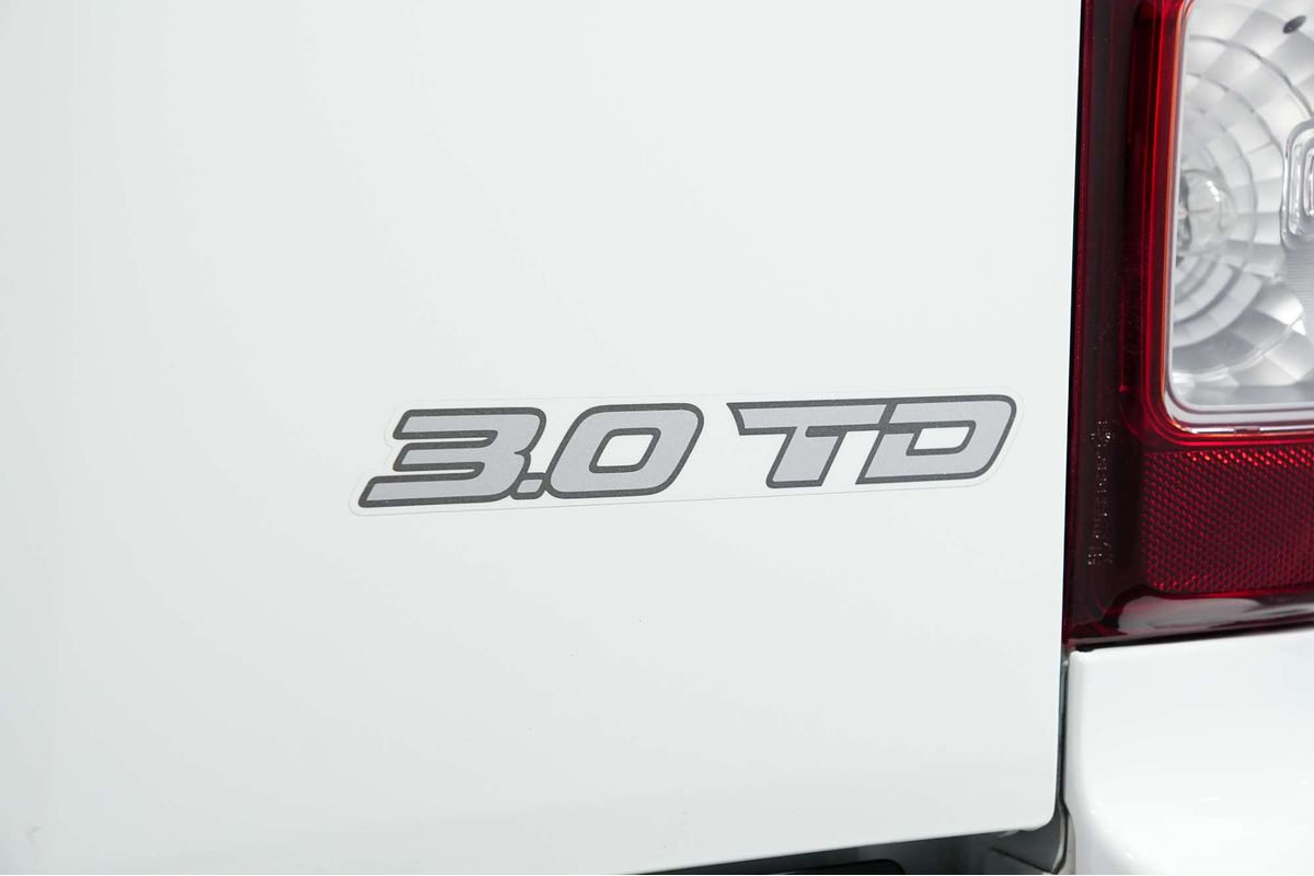 2023 Isuzu D-MAX SX High Ride Rear Wheel Drive