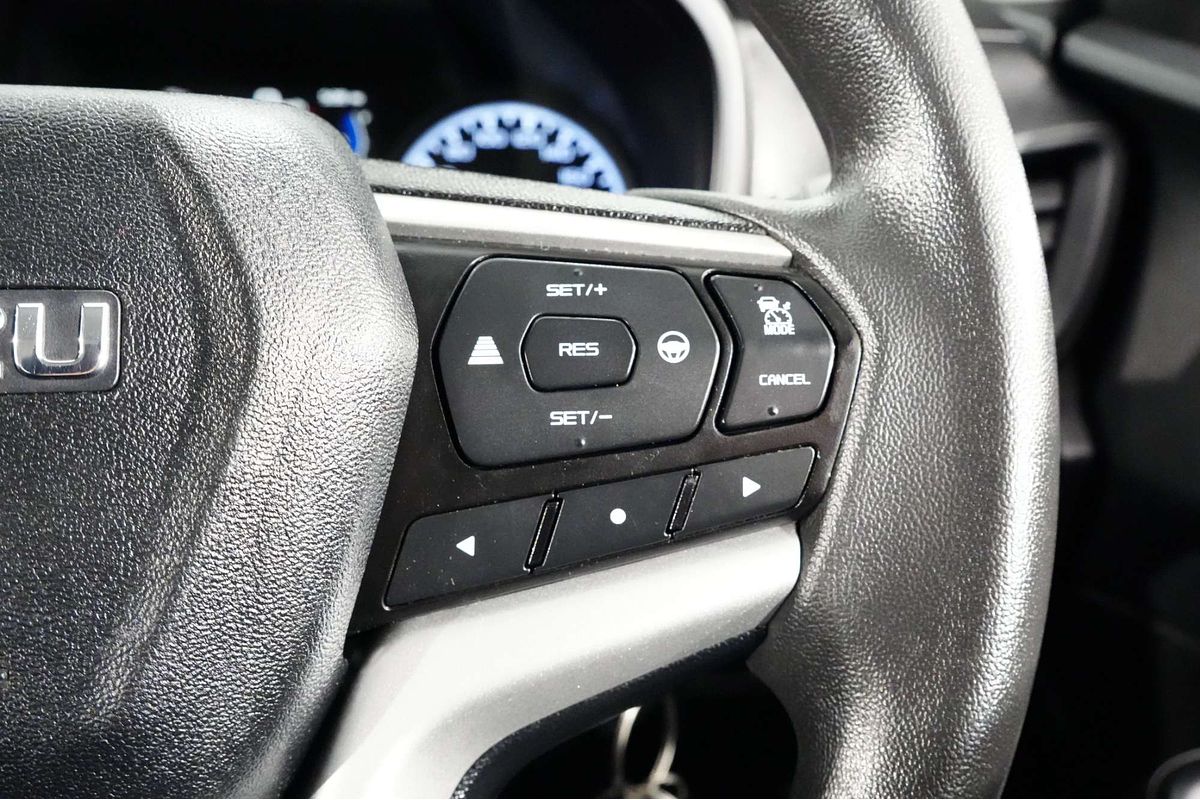2023 Isuzu D-MAX SX High Ride Rear Wheel Drive