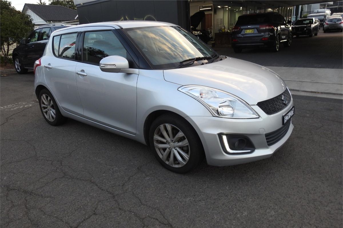 2015 Suzuki Swift GLX NAVIGATOR FZ