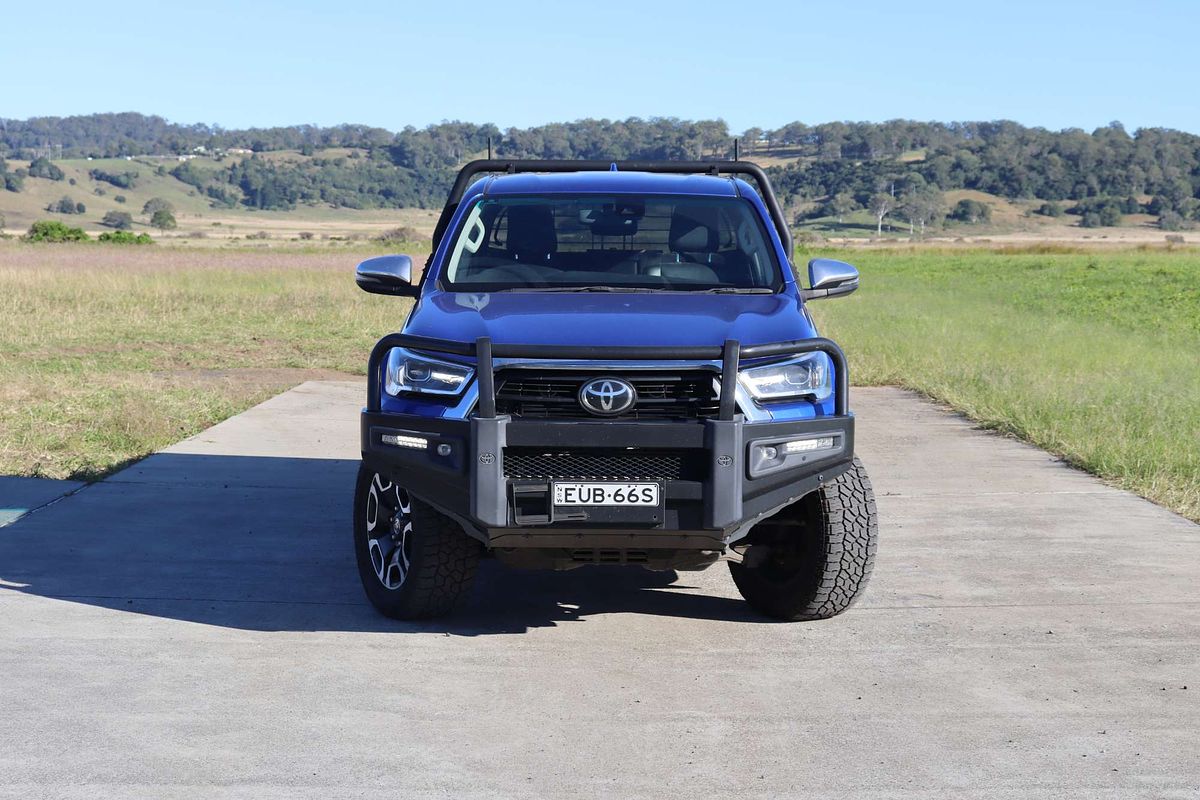 2022 Toyota Hilux SR5 GUN126R