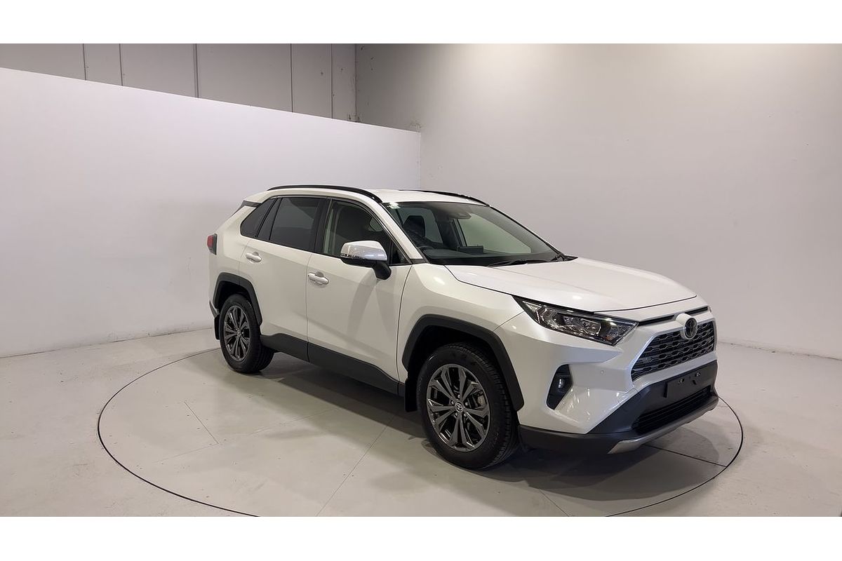 2024 Toyota RAV4 GXL MXAA52R