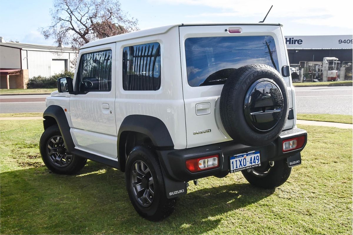 2024 Suzuki Jimny GLX GJ