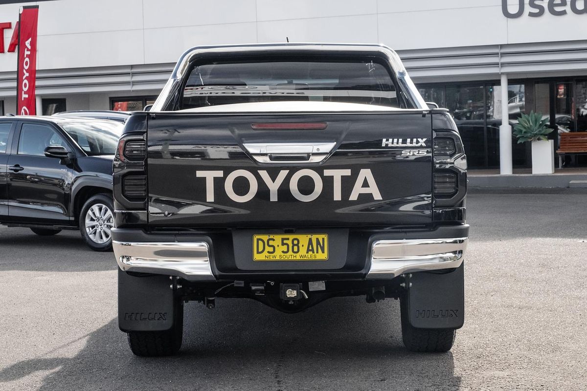 2018 Toyota Hilux SR5 GUN126R 4X4