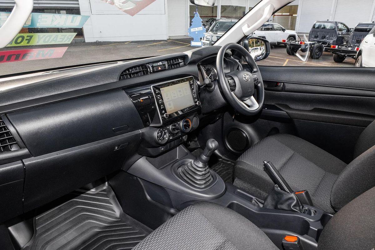2025 Toyota Hilux Workmate TGN121R