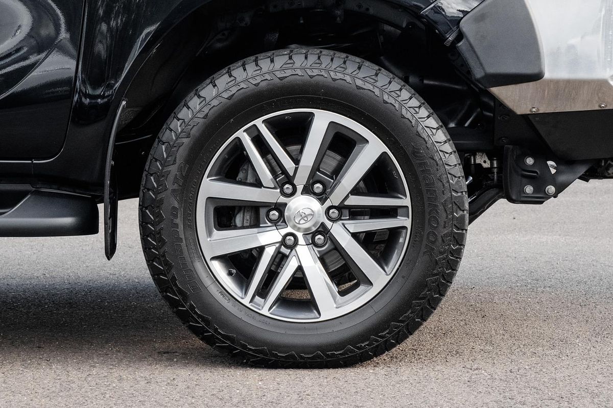 2018 Toyota Hilux SR5 GUN126R 4X4