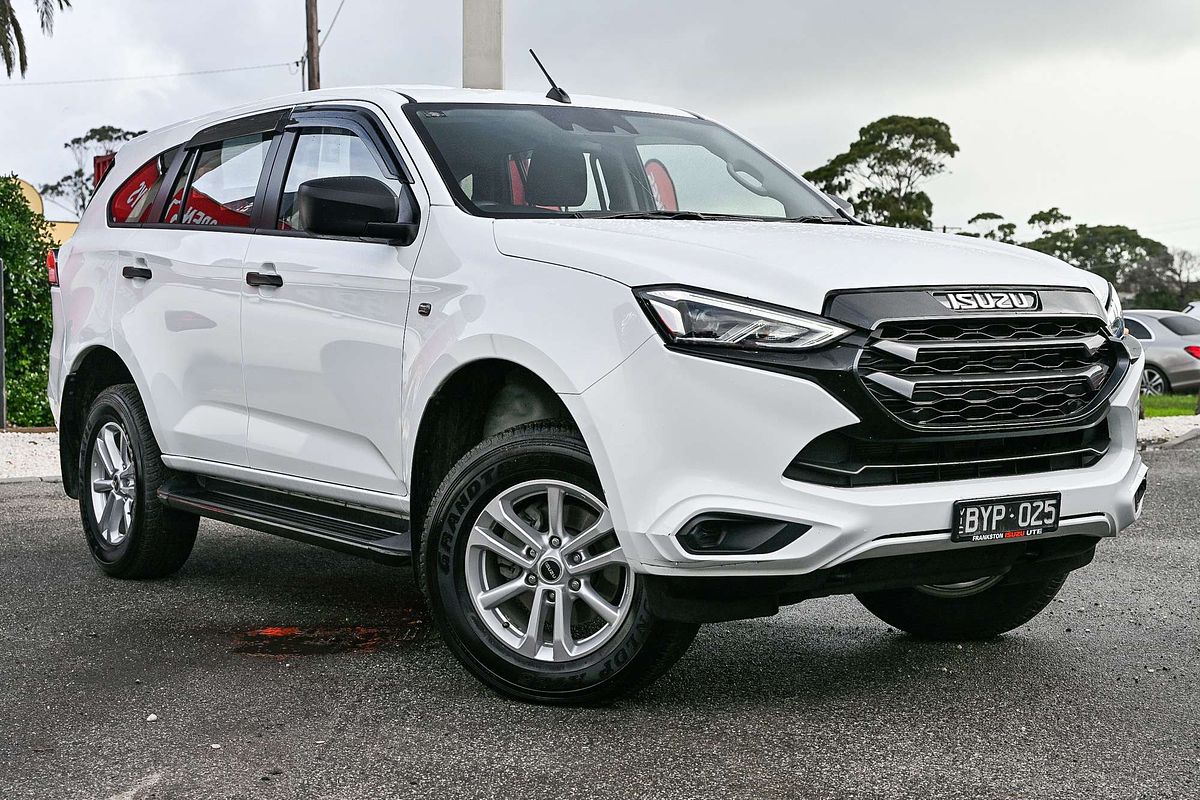 2022 Isuzu MU-X LS-M