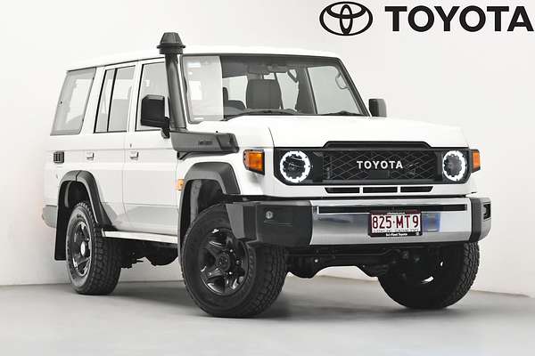 2025 Toyota Landcruiser GXL GDJL76R